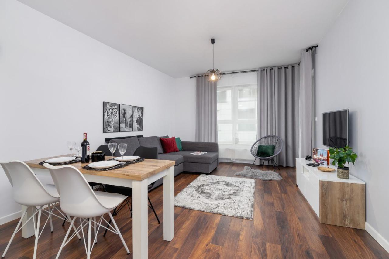 Zablocie Pet-friendly Slusarska By Renters Apartamento *