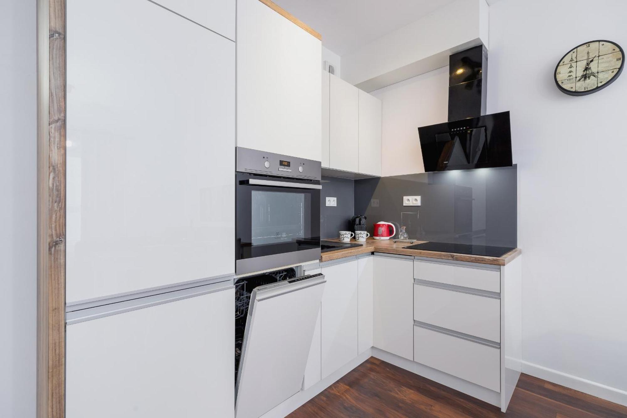 Zablocie Pet-friendly Slusarska By Renters Apartamento Cracovia